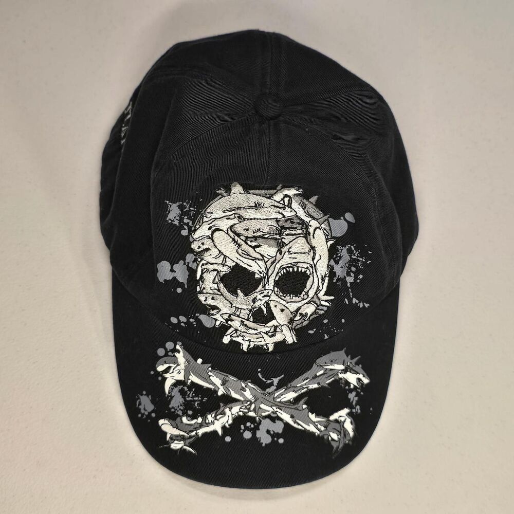 Atlantis Black Kids hat with skull and sharks